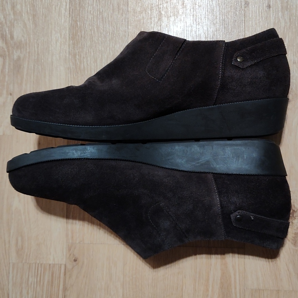 Cole Haan Nike Air Suede Ankle Boots Brown Wedge Heel Slip-On Waterproof 8.5 - Picture 7 of 12